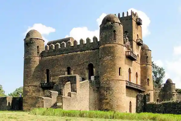 Historic Route: Bahir Dar, Gonder, Simien Mountain, Debre Damo – 15 days